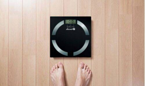 Waga łazienkowa elektroniczna analityczna 180kg pomiar BMI tłuszczu wody - obrazek 4