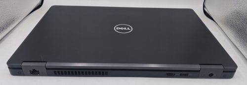 Laptop Dell Latitude 5580 15,6 " Intel Core i7 8 GB / 256 GB czarny - obrazek 6