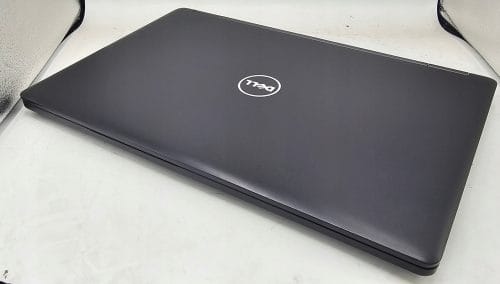 Laptop Dell Latitude 5580 15,6 " Intel Core i7 8 GB / 256 GB czarny - obrazek 4