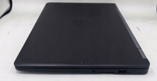 Laptop Dell Latitude E7470 14 " FHD Intel Core i5 8 GB / 256 GB czarny - obrazek 6