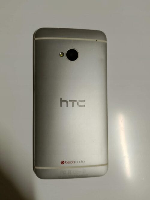 Smartfon HTC One M7 2 GB / 32 GB 4G (LTE) - obrazek 2