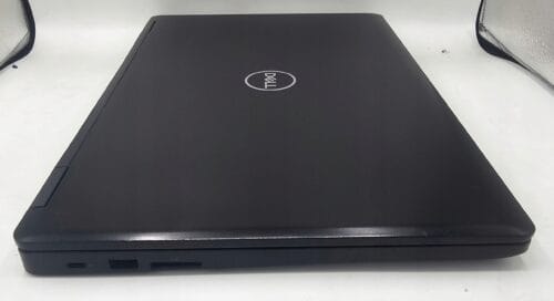 Laptop Dell Latitude 5590 i5 16 GB / 1 TB 15,6" - obrazek 6